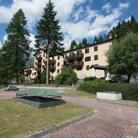 Isabella - Montesole * Ponte Di Legno