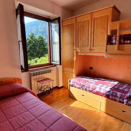 Isabella - Montesole Lägenhet Ponte Di Legno
